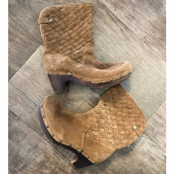 UGG AUSTRALIA Lynnea Weave Suede Studded Fold Over Clog Ankle Boot - Picture 4 of 13